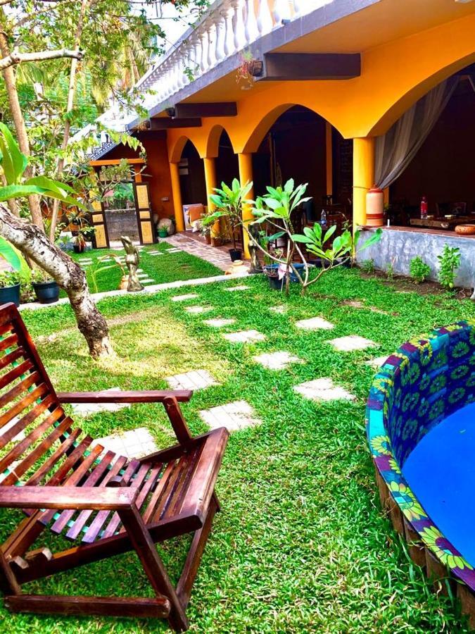 The Fat Mermaid Hotel Mirissa Bagian luar foto